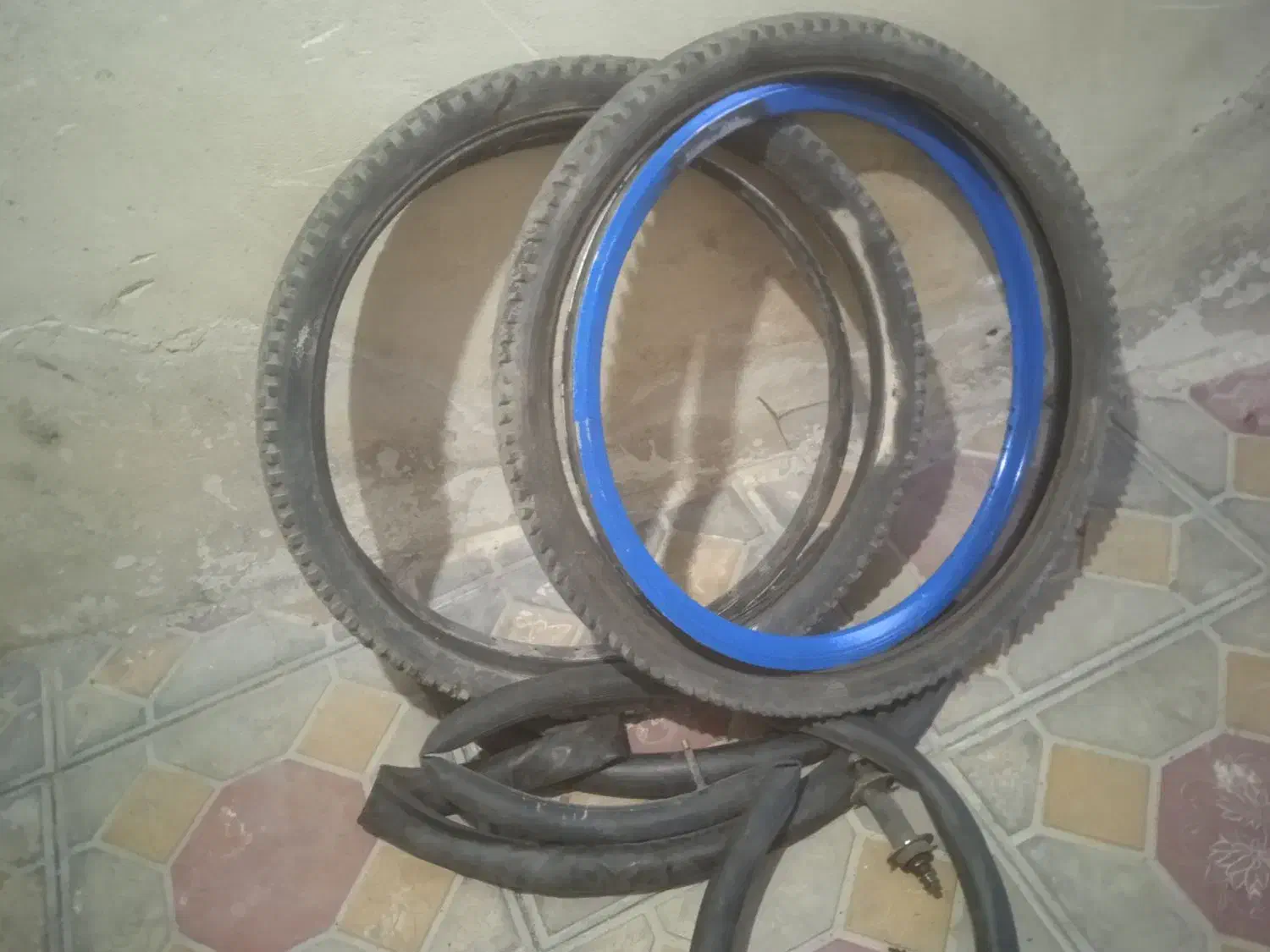 رینگ دوچرخه 24|دوچرخه، اسکیت، اسکوتر|گرمی, |دیوار