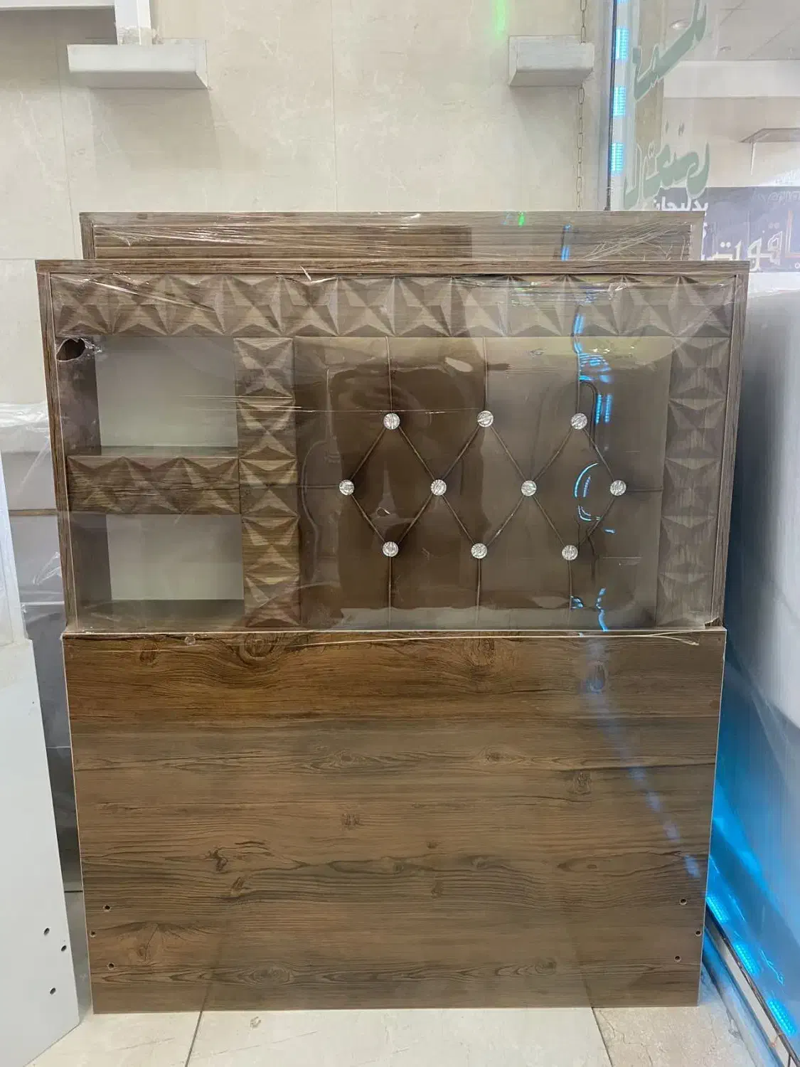 تخت مدل غزال کد70|تخت و سرویس خواب|قم, نیروگاه|دیوار