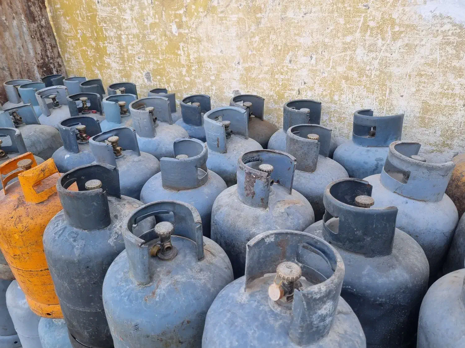 فروش کپسول گاز تعدادیاتک فروشی ارسال به تمامی نقاط|اجاق گاز و لوازم برقی پخت‌وپز|شهریار, اصیل آباد|دیوار