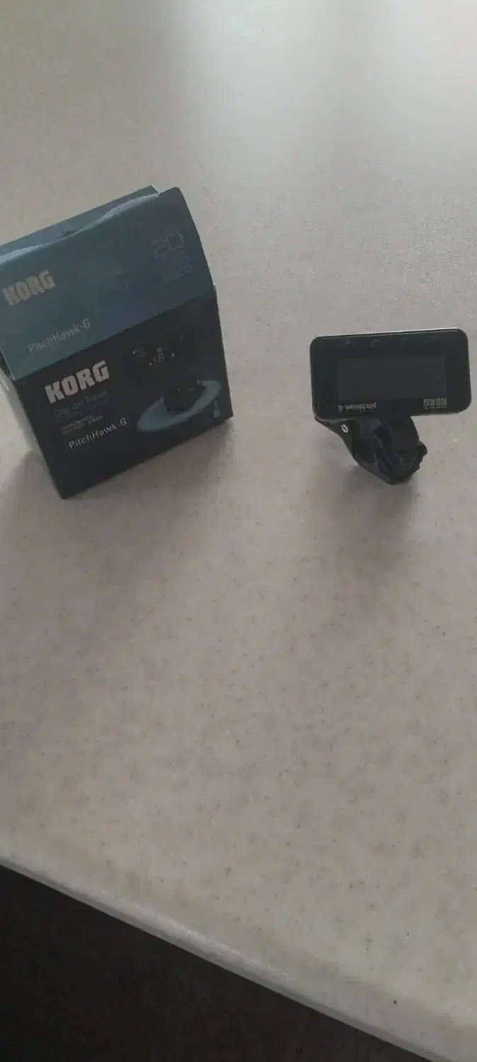 تیونر گیره ای|گیتار، بیس، امپلیفایر|رودهن, |دیوار