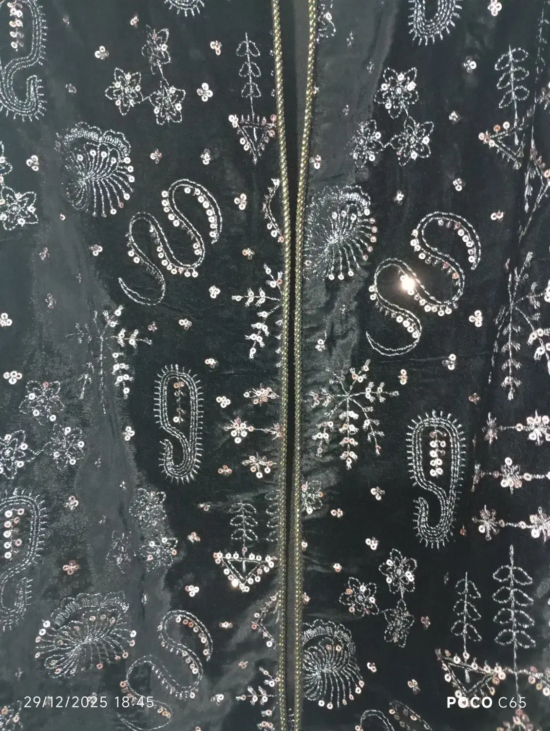 لباس|لباس|بندر ماهشهر, |دیوار