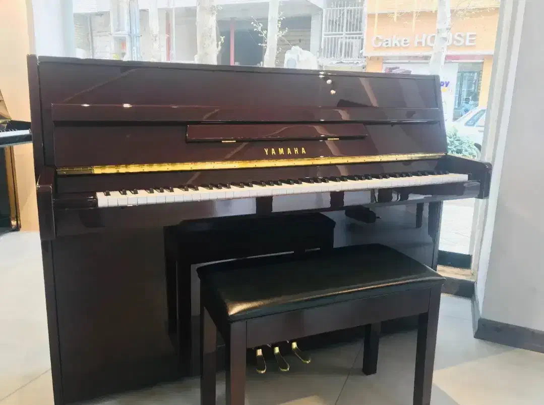 پیانو آکوستیک YAMAHA یاماها|پیانو، کیبورد، آکاردئون|کرج, جهان‌شهر|دیوار