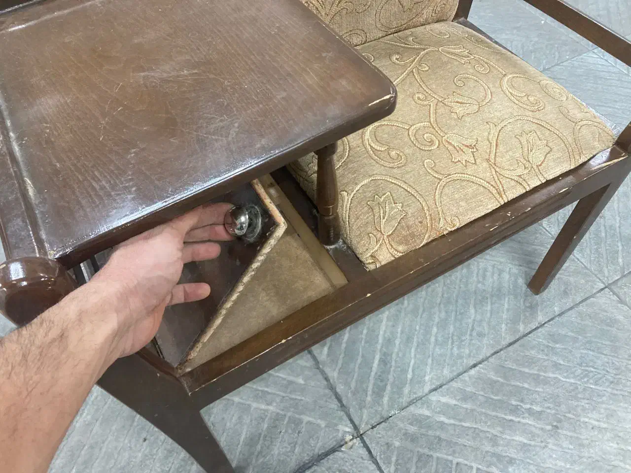 میز تلفن قدیمی|میز تلفن|یزد, |دیوار