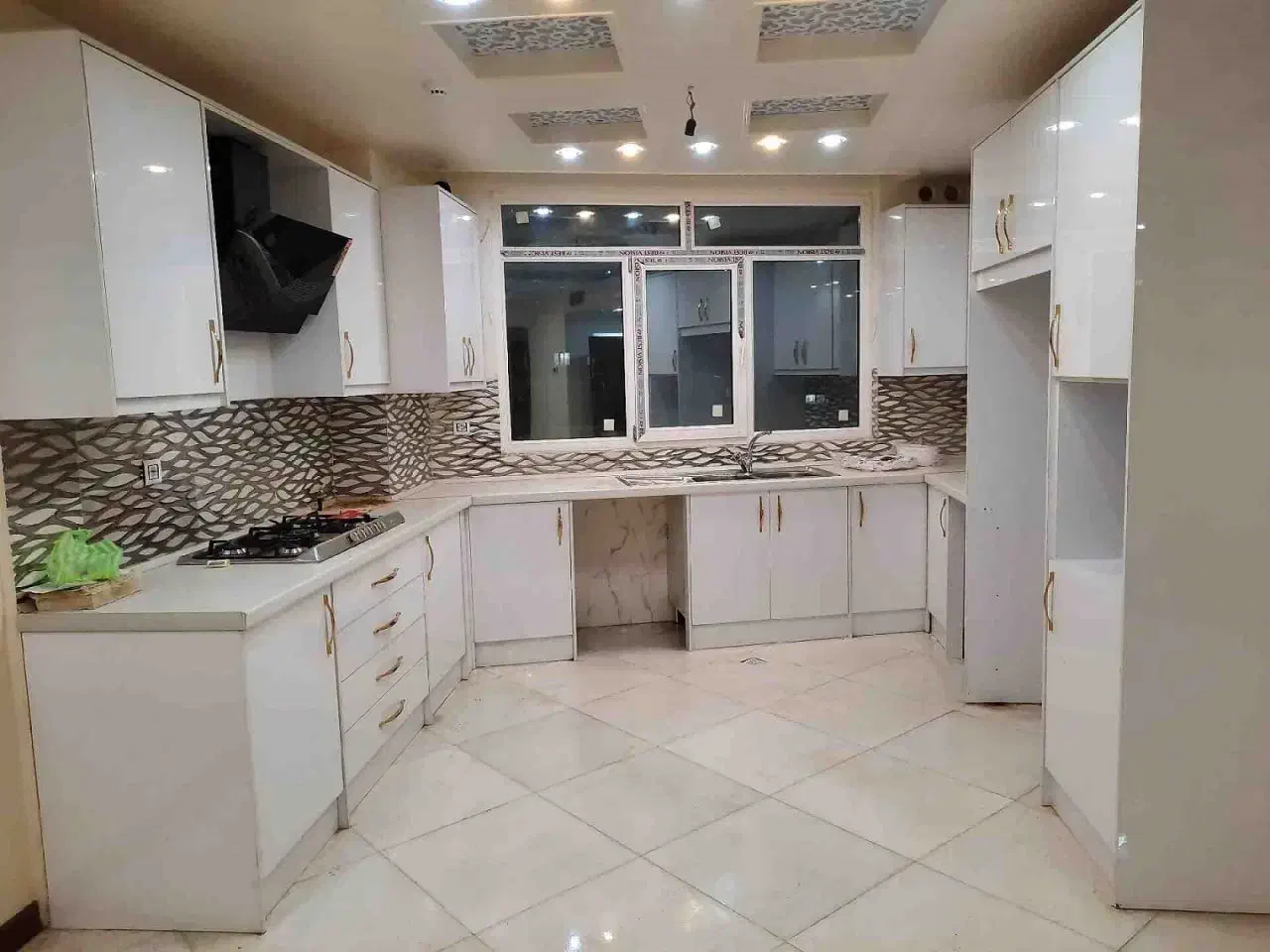 بازسازی کامل خانه، آشپزخانه، دفتر و مغازه شما|خدمات پیشه و مهارت|تهران, قبا|دیوار