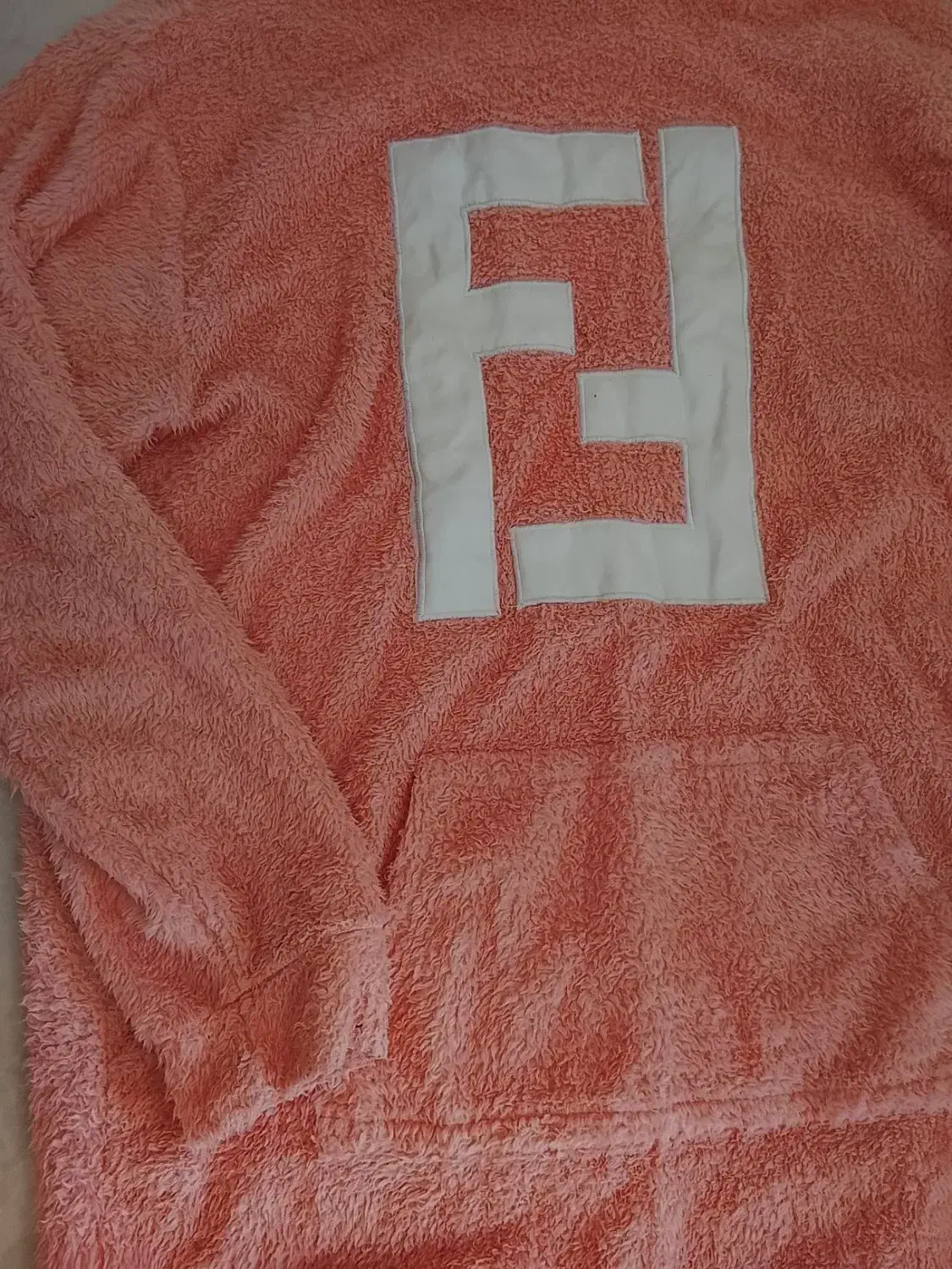 لباس|لباس|لاهیجان, کوی آزادگان|دیوار