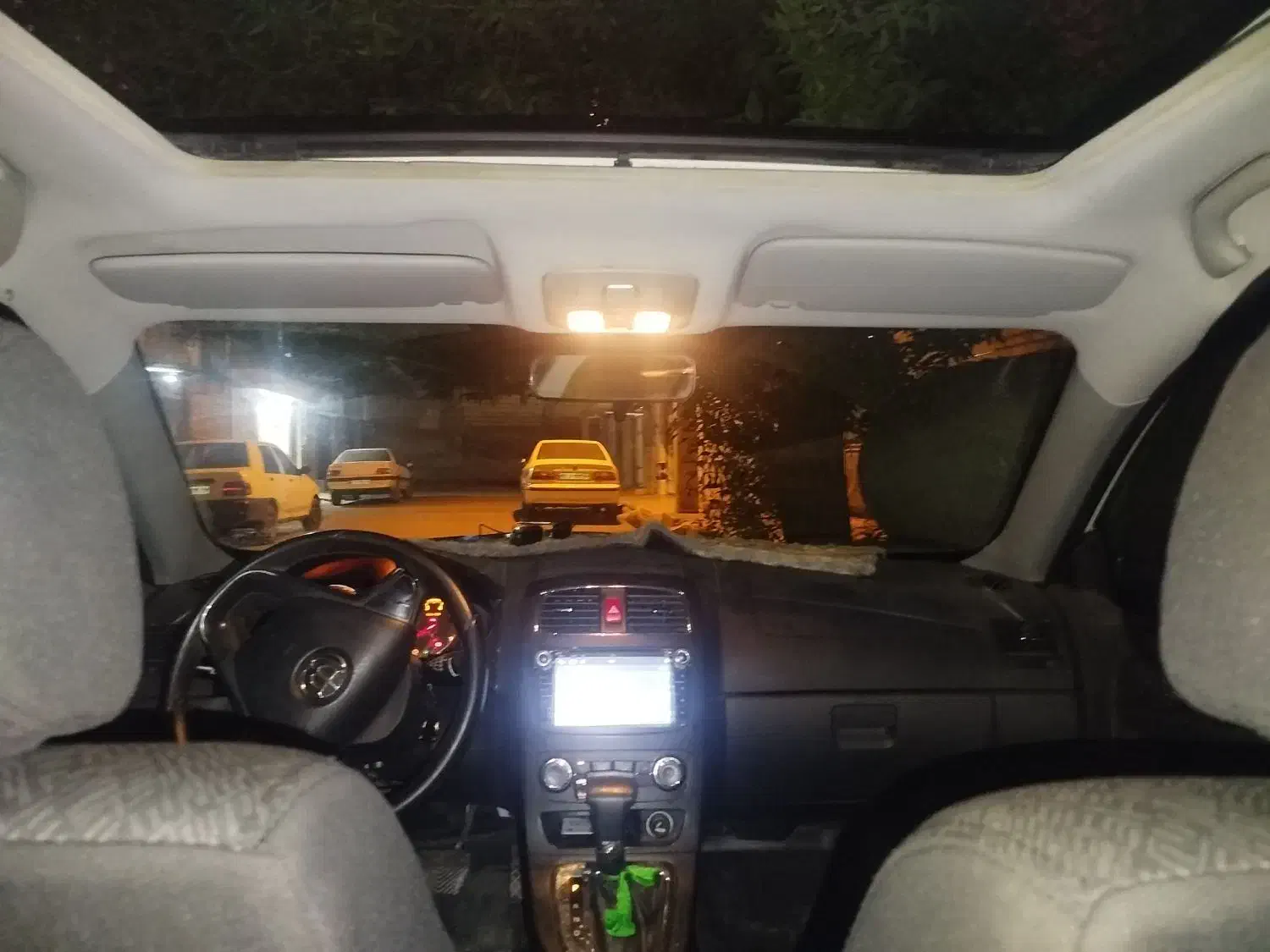 برلیانس 320کراس موتور بزرگ اتوماتیک پارس خودرو|خودرو سواری و وانت|دزفول, |دیوار