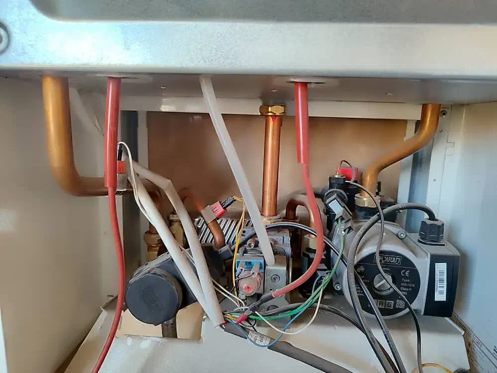 سرویس پکیج اسپیلت ابگرمکن دیواری|خدمات پیشه و مهارت|گرگان, |دیوار