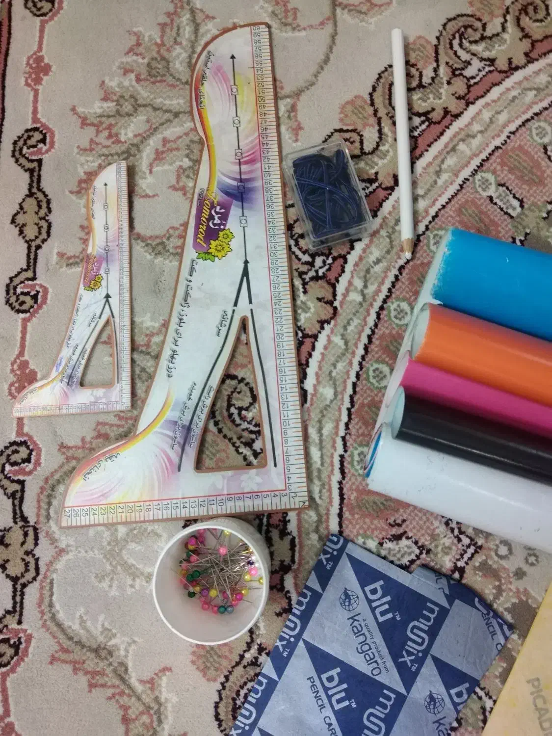 لوازم خیاطی|لوازم خیاطی و بافتنی|بابل, |دیوار