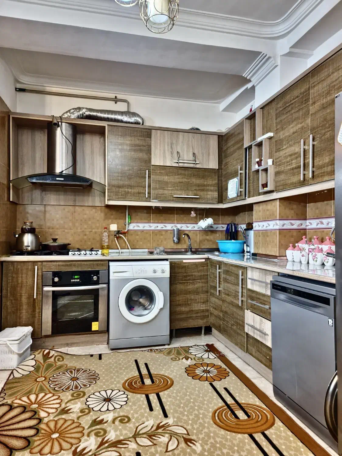 واحد ۸۷ متر، تمیز، خ ساری|اجارهٔ آپارتمان|قائم‌شهر, |دیوار