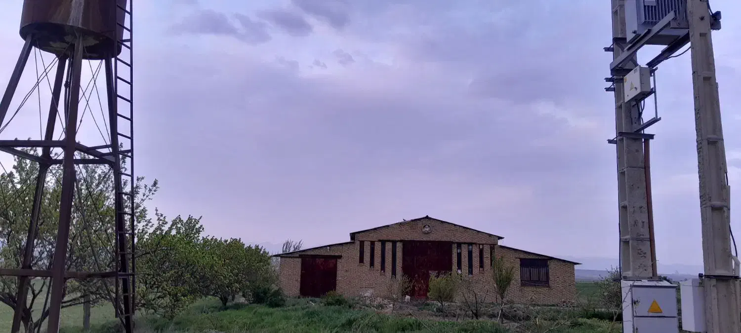 فروش کارخانه تولید رنگ و چسب با سند ششدانگ|فروش دفتر صنعتی، کشاورزی، تجاری|قوچان, |دیوار