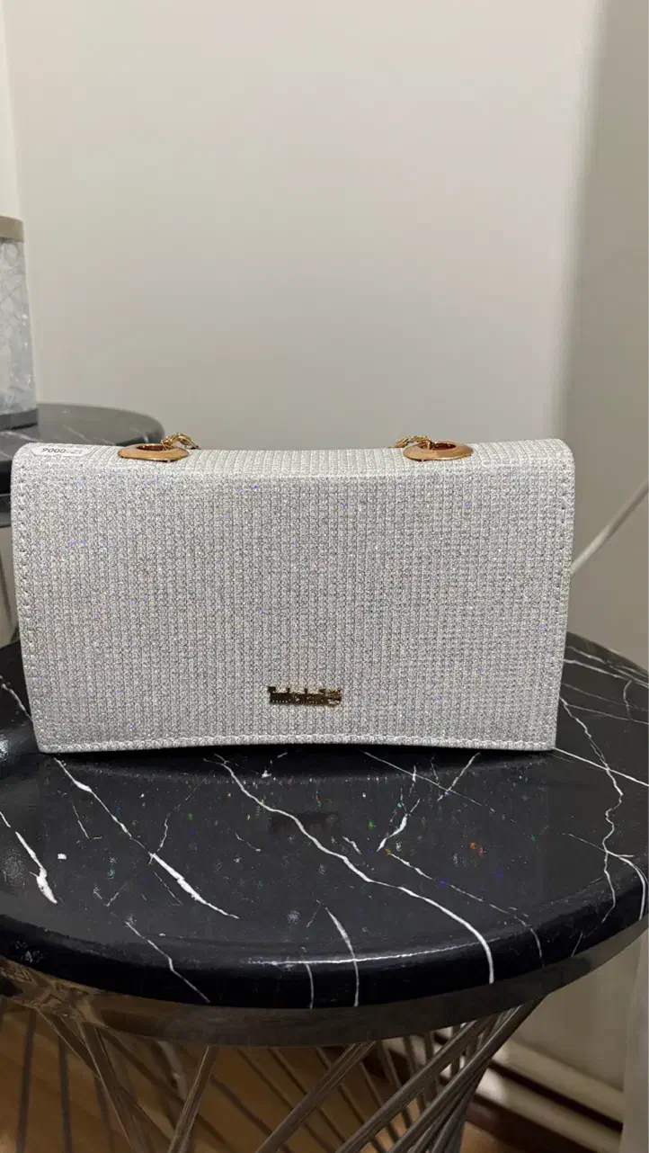 کیف زنانه کاملا نو|کیف، کفش، کمربند|اندیشه, اندیشه فاز ۲|دیوار