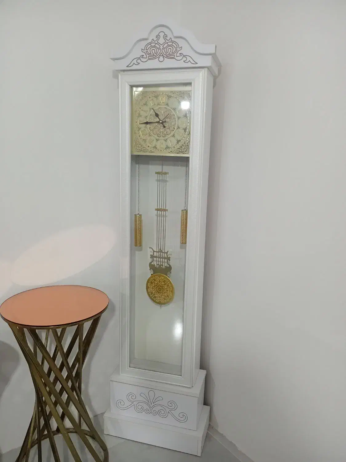 ساعت ایستاده|ساعت|گرگان, |دیوار