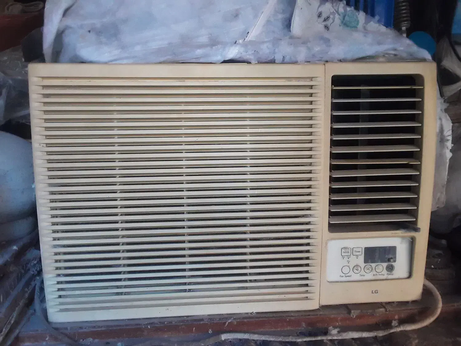 کولر پنجره ای LG اصل|کولر گازی و فنکوئل|بابل, |دیوار