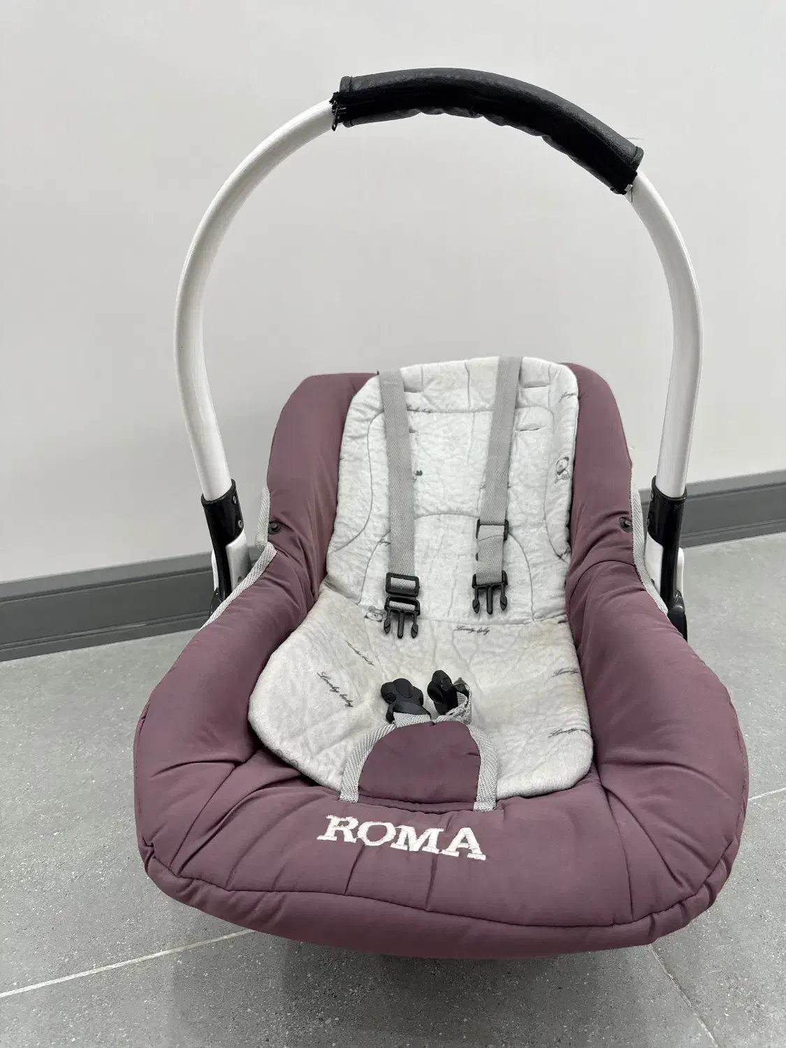 کریر رنگ بنفش|کالسکه و لوازم جانبی|لاهیجان, گلستان|دیوار