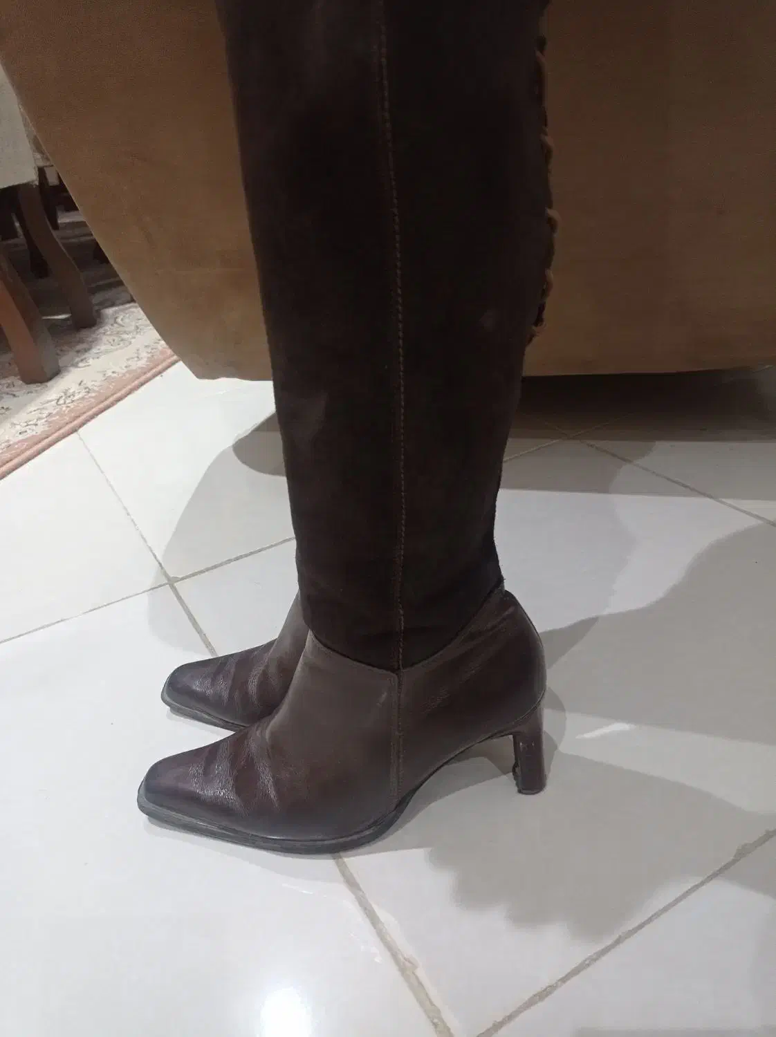 بوت زنانه|کیف، کفش، کمربند|اندیشه, شهرک صدف|دیوار