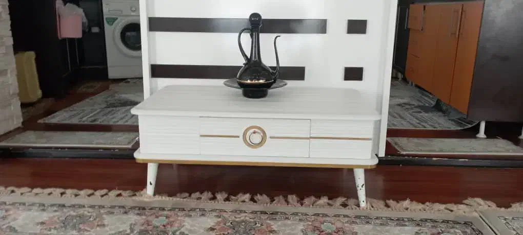 جلو مبلی سفید سالم ۱۲۰۰|مبلمان خانگی و میز عسلی|بوکان, |دیوار