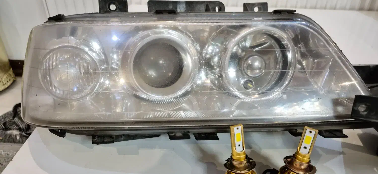 چراغ جلوپژو۴۰۵slx اس ال ایکس|قطعات یدکی و لوازم جانبی|قدس, شهرقدس|دیوار