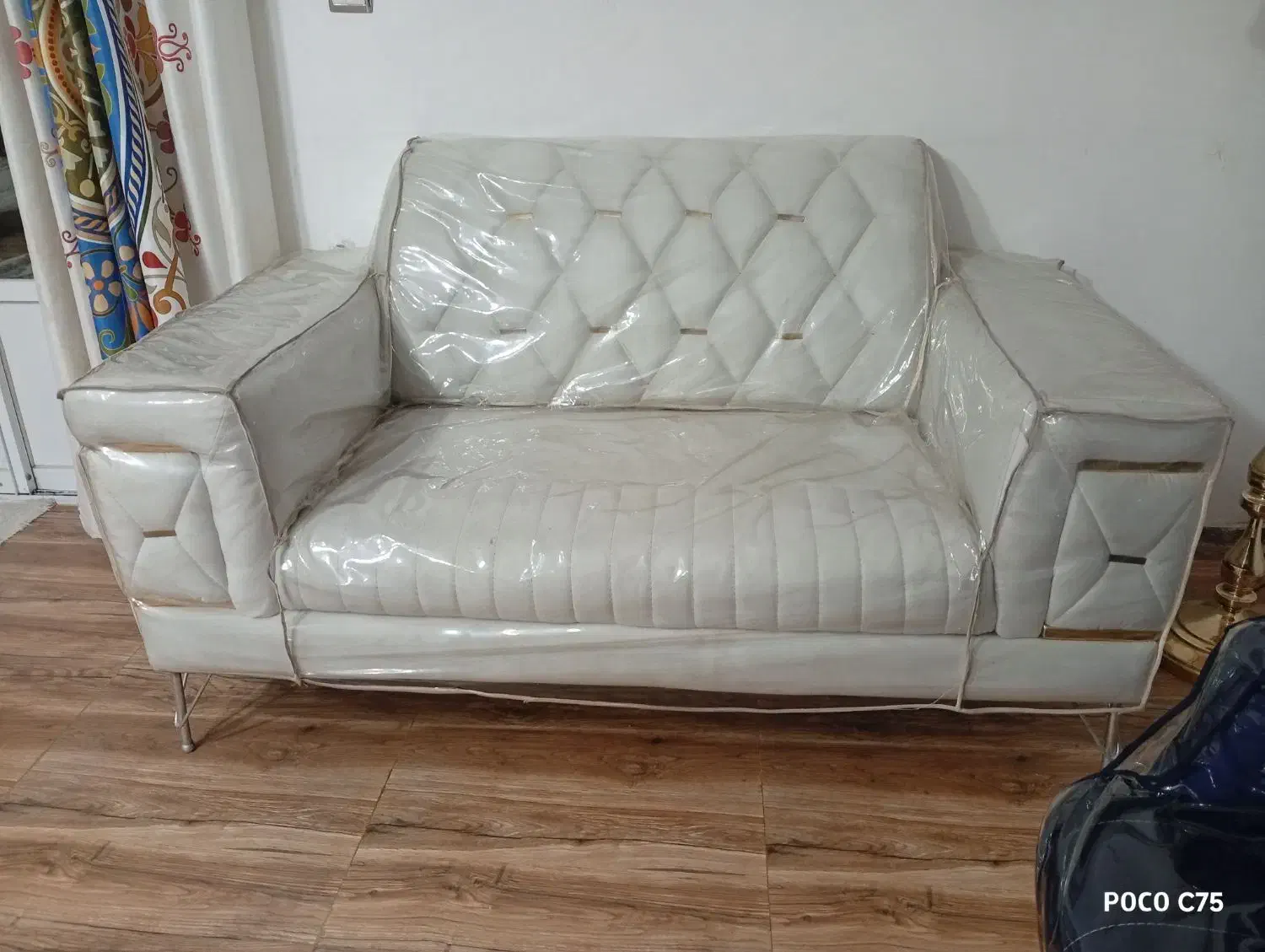 مبلمان|مبلمان خانگی و میز عسلی|گرگان, |دیوار