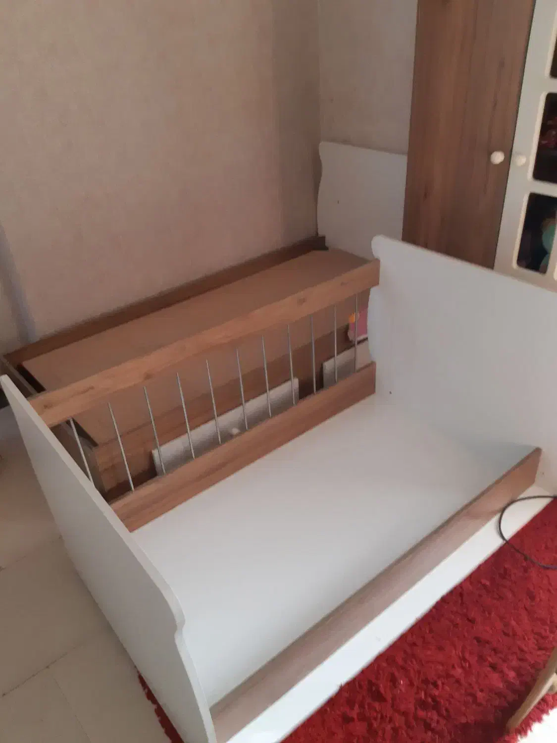 فروس تخت نوزادونوجوان|تخت و صندلی بچه|قزوین, |دیوار