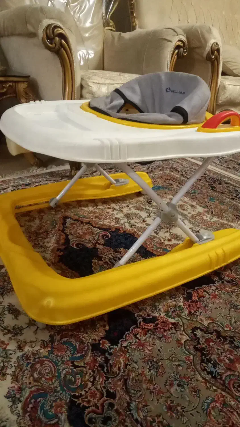 روروئک|کالسکه و لوازم جانبی|رشت, پل تالشان|دیوار