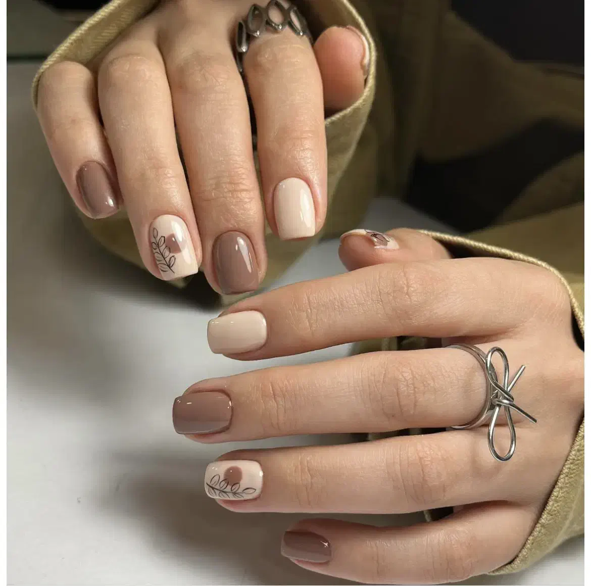 مدل برای پدیکور و کاشت و ترمیم ناخن|خدمات آرایشگری و زیبایی|تبریز, |دیوار