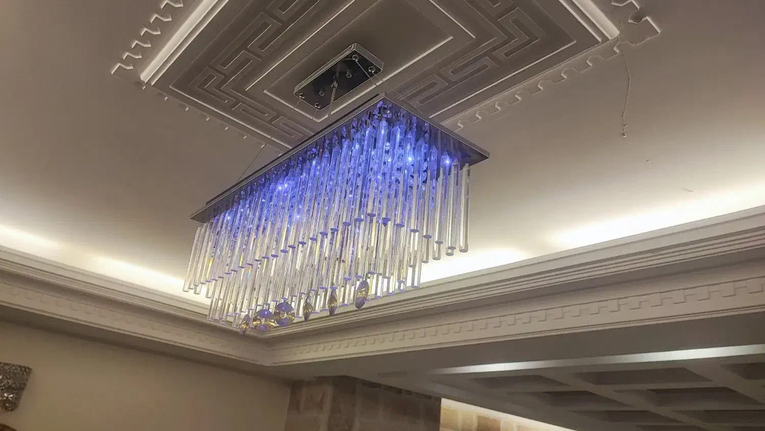 لوستر مدرن کنترلی با دو دیواری ست|لوستر و چراغ آویز|تهران, شهرک آزادی|دیوار