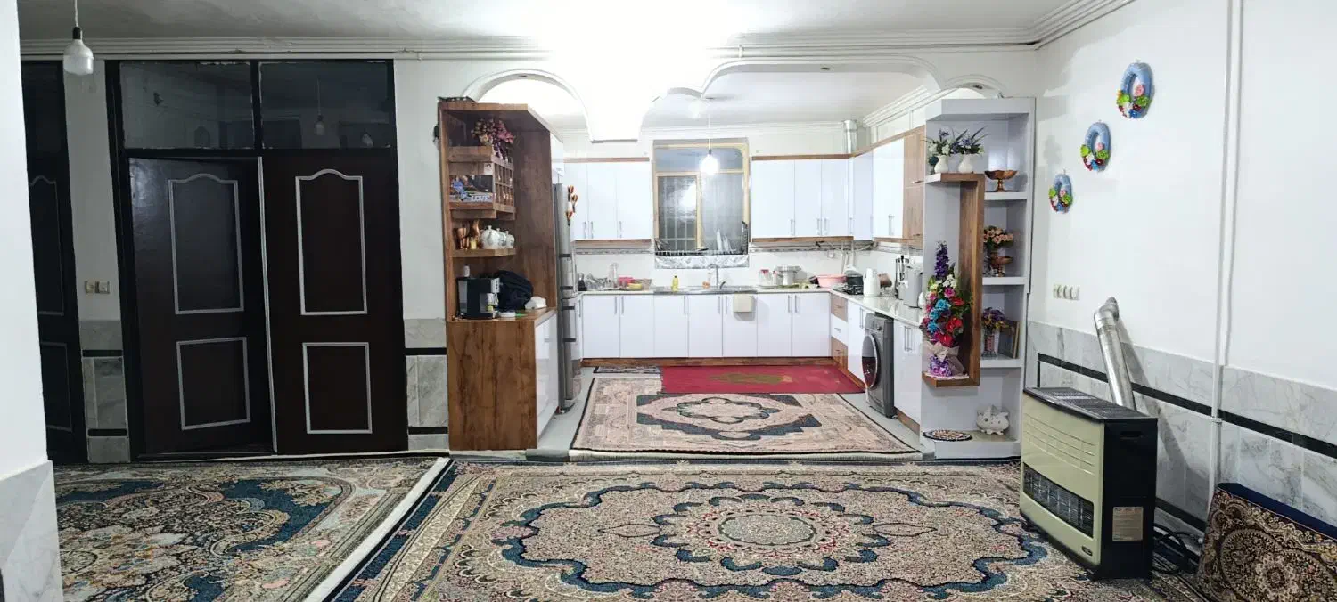 خانه ویلایی فروشی تکمیل واقع در سربیشه|فروش خانه و ویلا|سربیشه, |دیوار