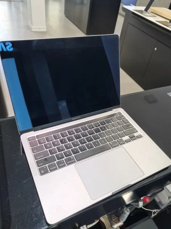 Mackbook pro 512G ram 8 (2020)|رایانه همراه|اصفهان, چرخاب|دیوار