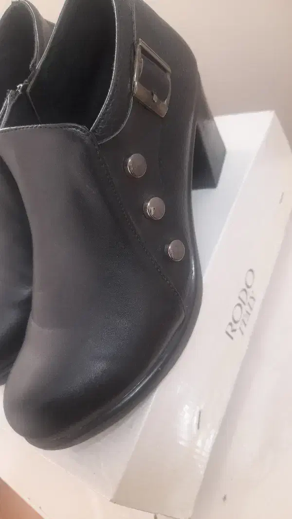 نیم بوت سایز ۴۰|کیف، کفش، کمربند|مشهد, سمزقند|دیوار