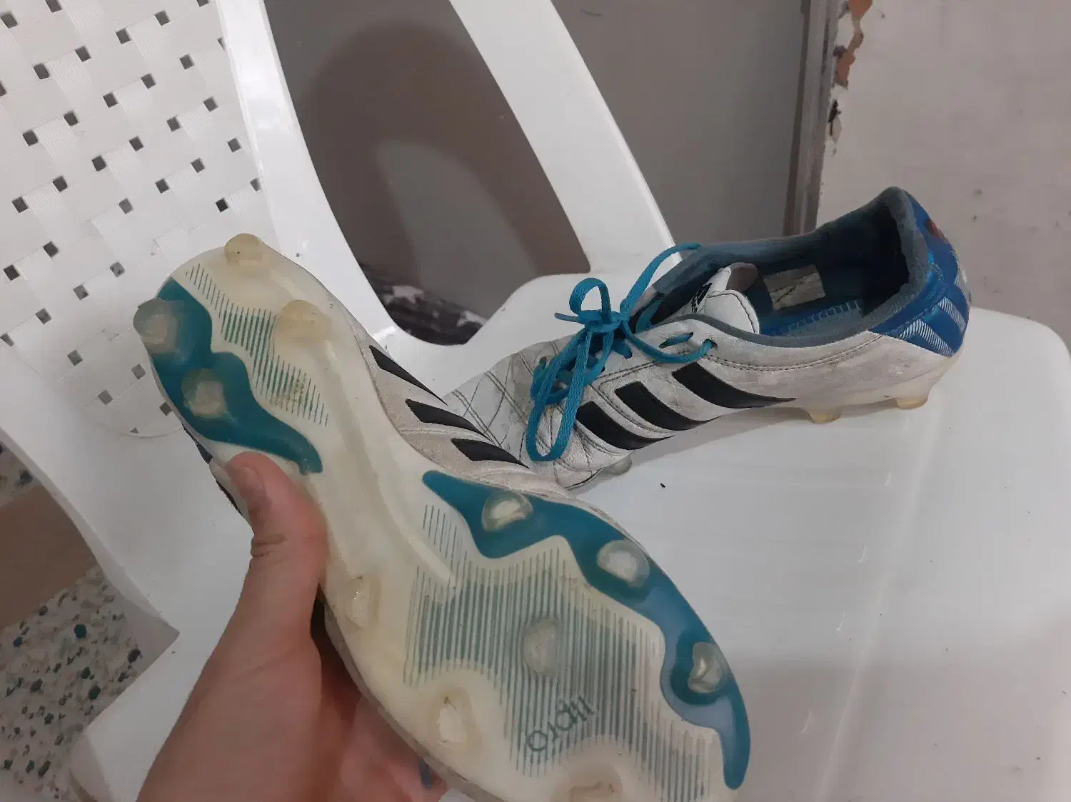 کفش فوتبالی|کیف، کفش، کمربند|اهواز, کوی نفت|دیوار