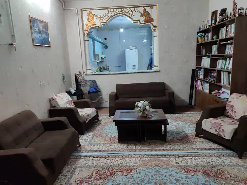 مبل دست دوم سالم در خرامه|مبلمان خانگی و میز عسلی|شیراز, سعدیه شمالی|دیوار