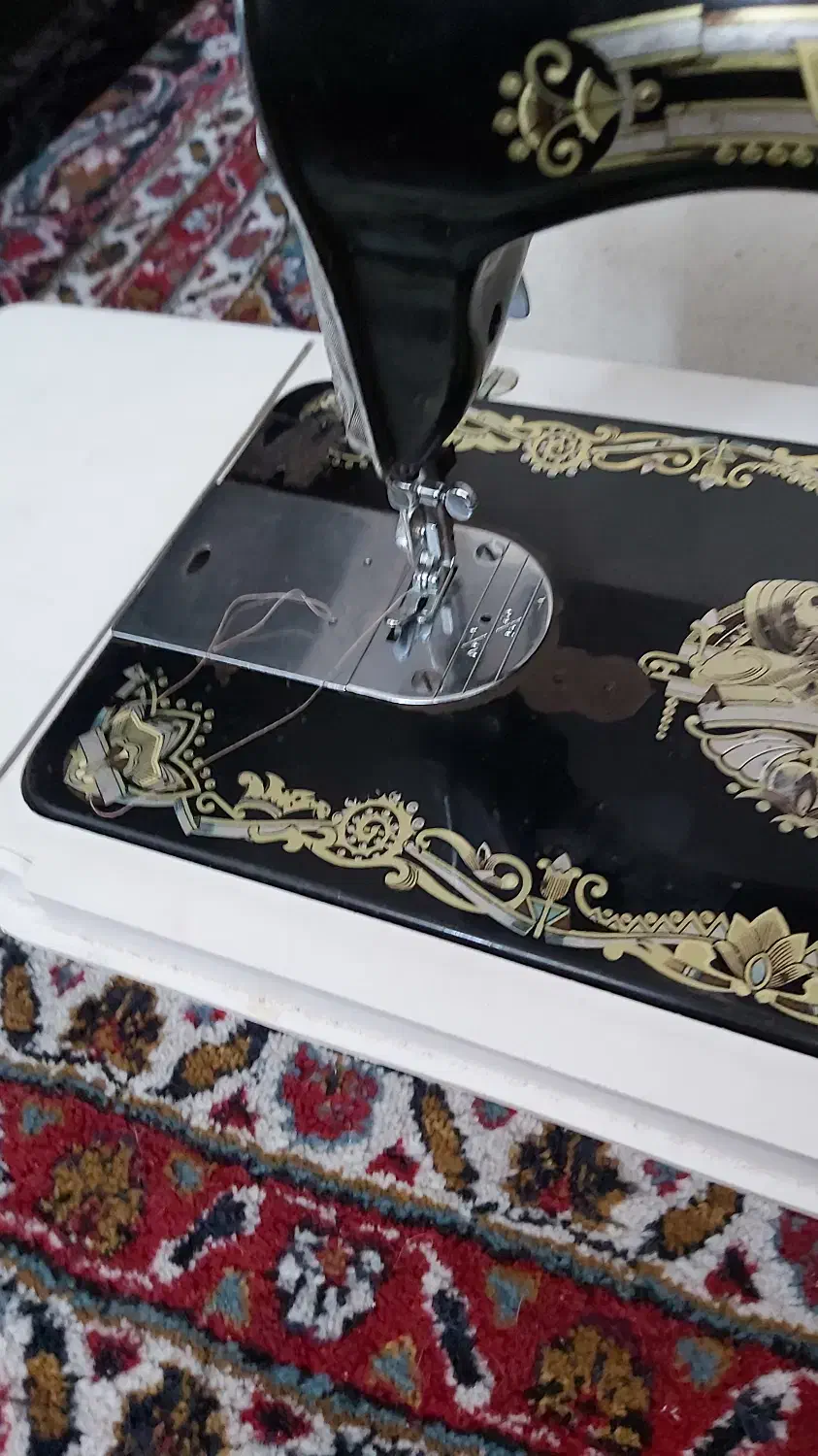 چرخ خیاطی|لوازم خیاطی و بافتنی|رشت, منظریه|دیوار