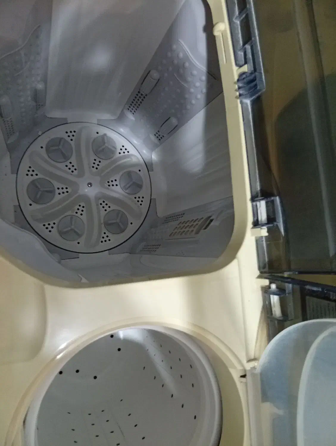 لباسشویی دوقلو عرشیا سالم|ماشین لباسشویی و خشک‌کن لباس|شیراز, شهرک بهار|دیوار