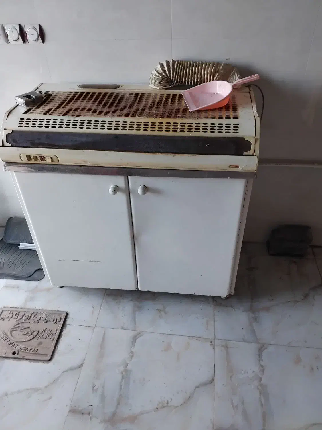 ظرفشویی فلزی و هود دو موتوره|هود|خوی, |دیوار