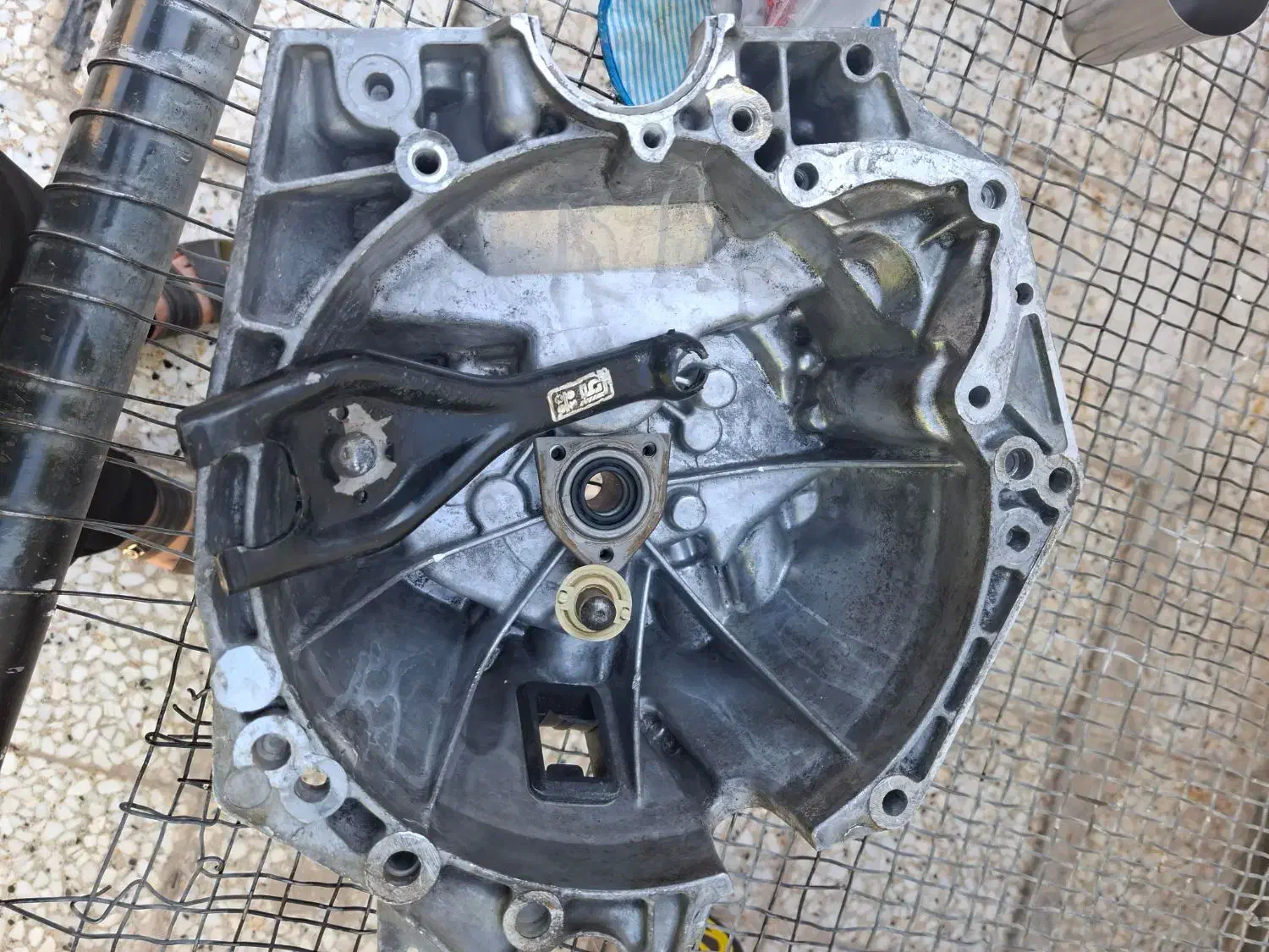 پوسته گیربکس فابریک پارس تیوفاو ۹۳|قطعات یدکی و لوازم جانبی|دهدشت, |دیوار