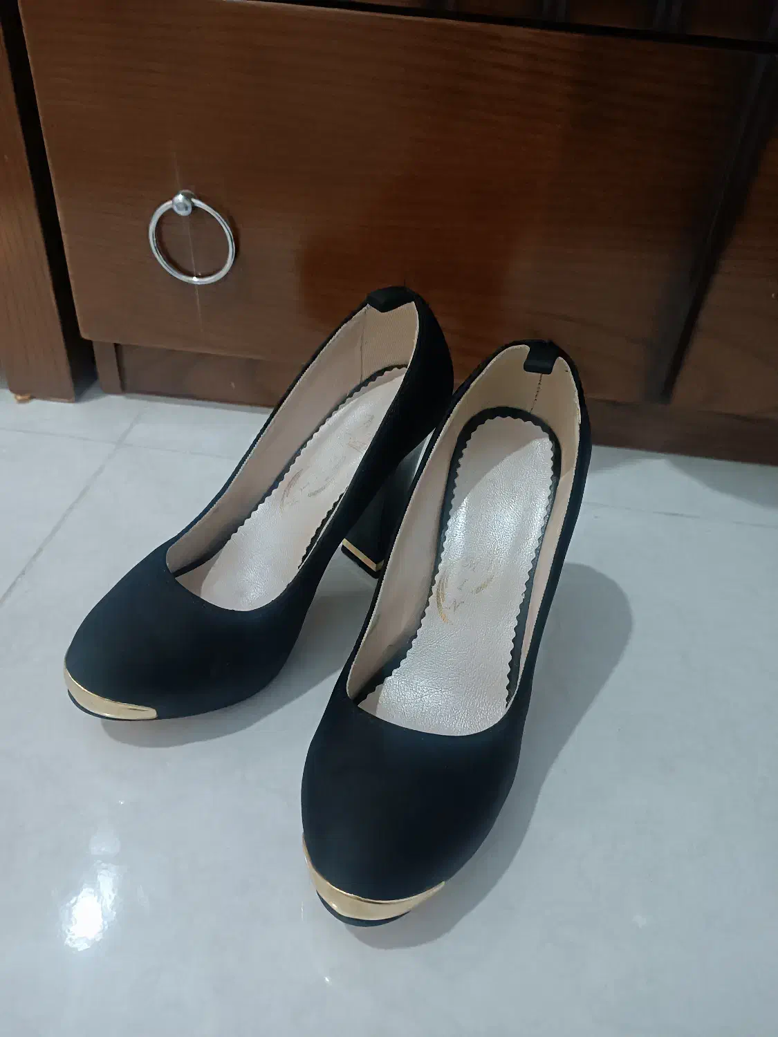 لباس و کفش|لباس|سبزوار, امیر کبیر|دیوار