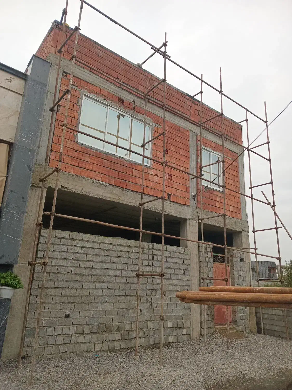 داربست فلزی آریا مهر|خدمات پیشه و مهارت|آمل, |دیوار