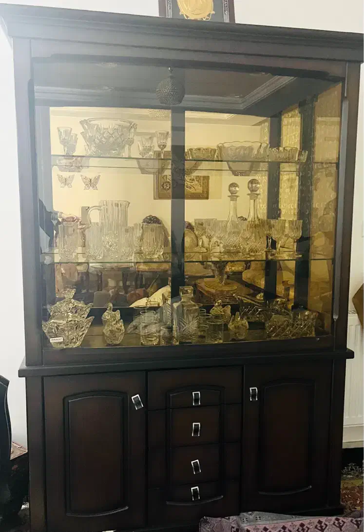 ویترین دوتیکه اینه دار|بوفه، ویترین، کنسول|قم, هفت تیر|دیوار