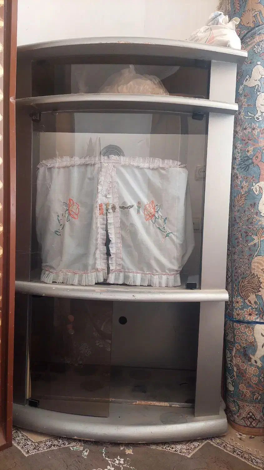 زیرتلویزیونی با تلویزیون|میز تلویزیون|همایجان, |دیوار