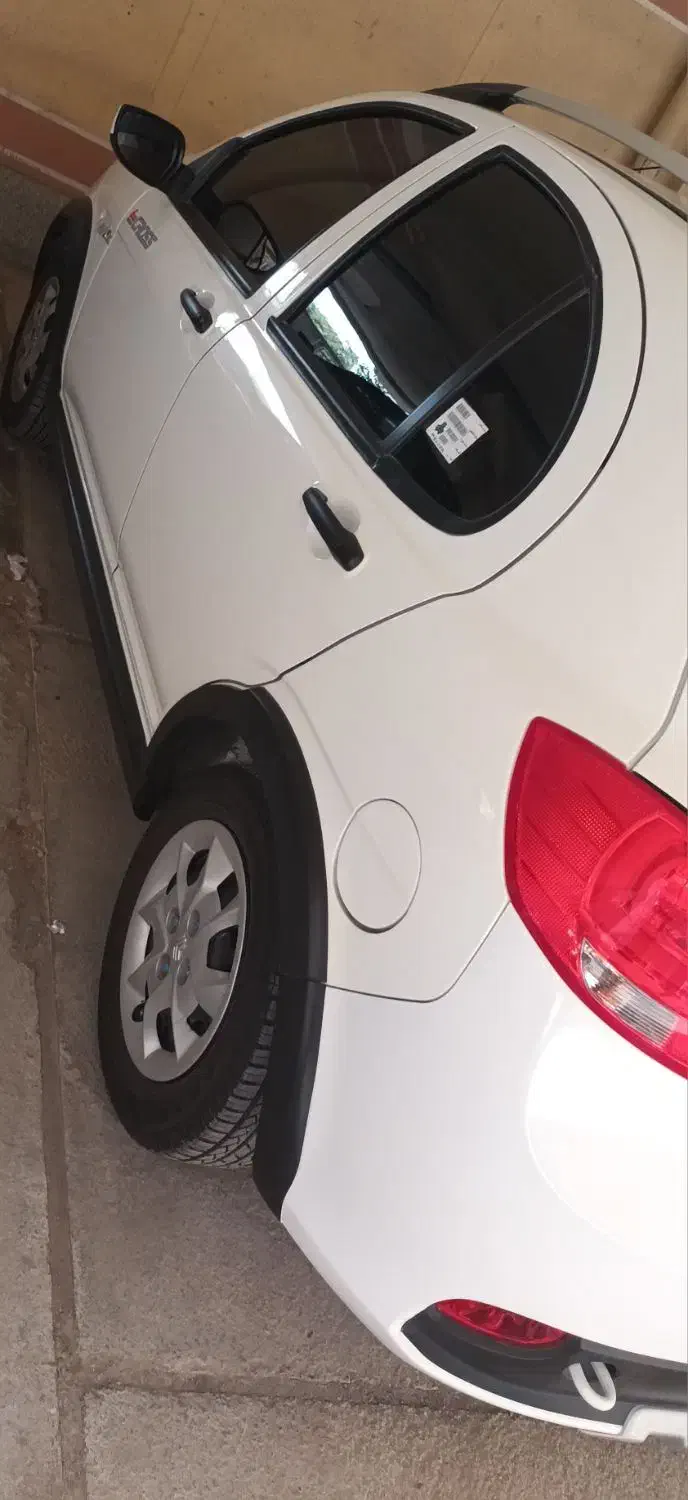 خودو بدون هیچ مشکل و خط و خش|خودرو سواری و وانت|بندرعباس, |دیوار