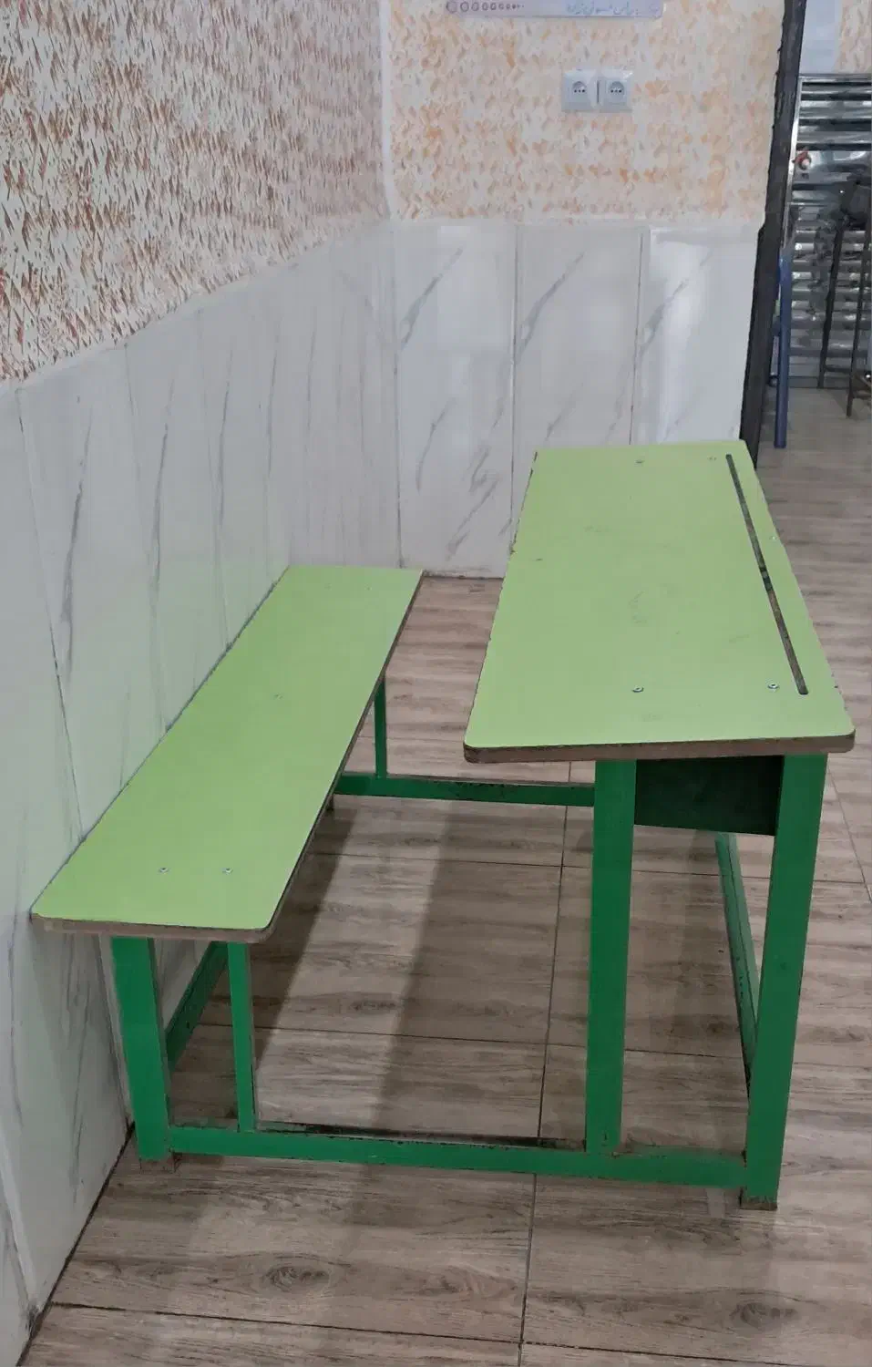 فروش نیمکت وآبسرد کن|صندلی و نیمکت|اهواز, باغ شیخ|دیوار