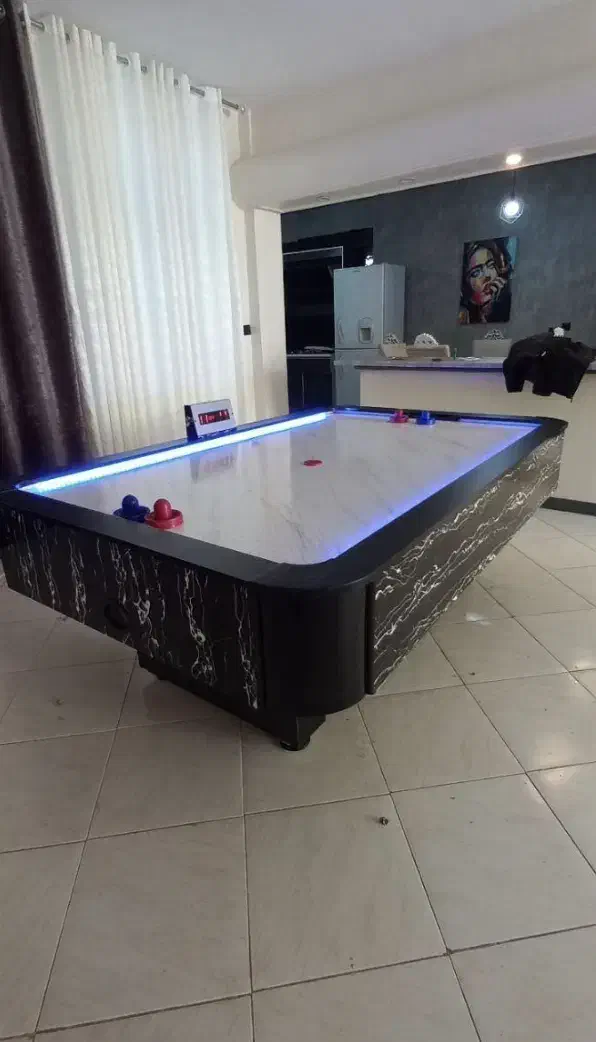 ایرهاکی فوتبالدستی پینگ پنگ|ورزش‌های توپی|تهران, شهرک شریفی|دیوار