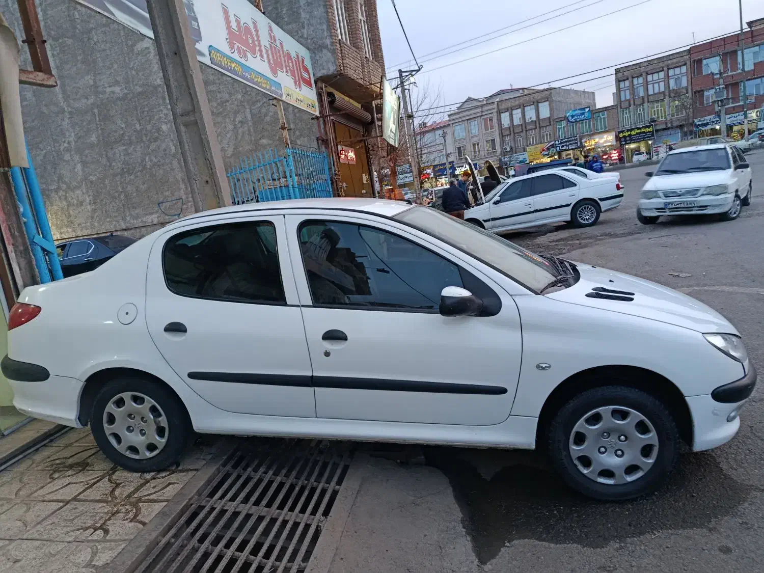 sd v8 مدل 94|خودرو سواری و وانت|باسمنج, |دیوار