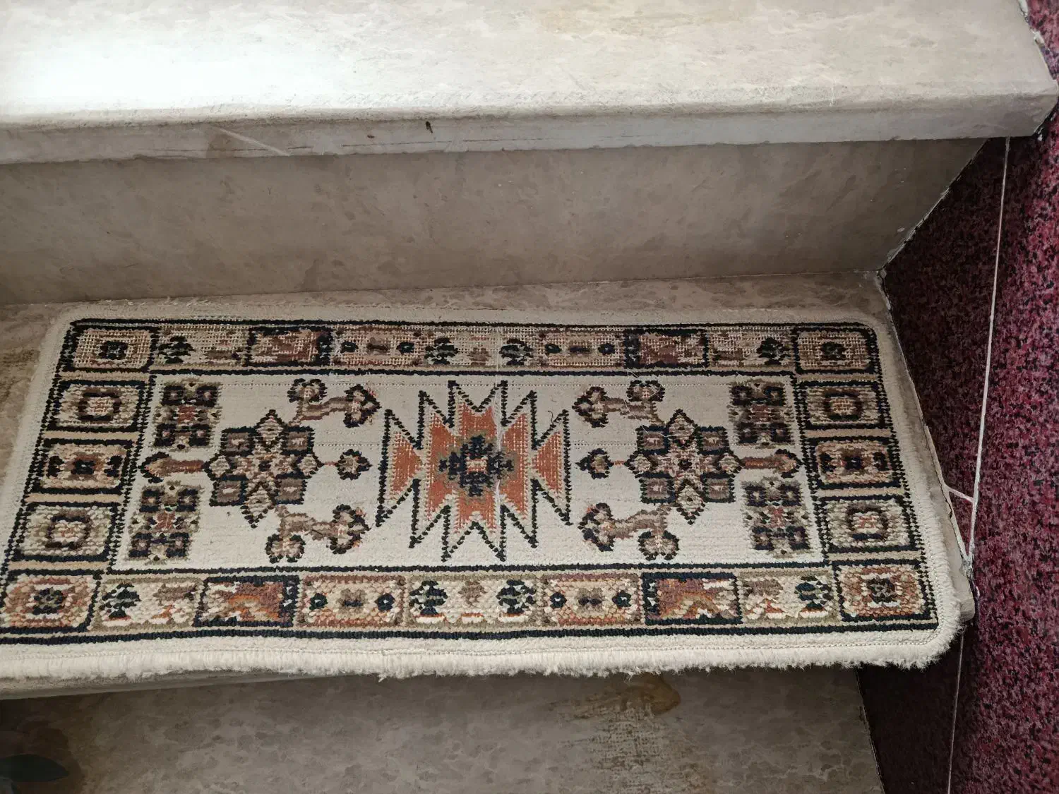 گلیم فرش پله|فرش|مهاباد (آذربایجان غربی), |دیوار