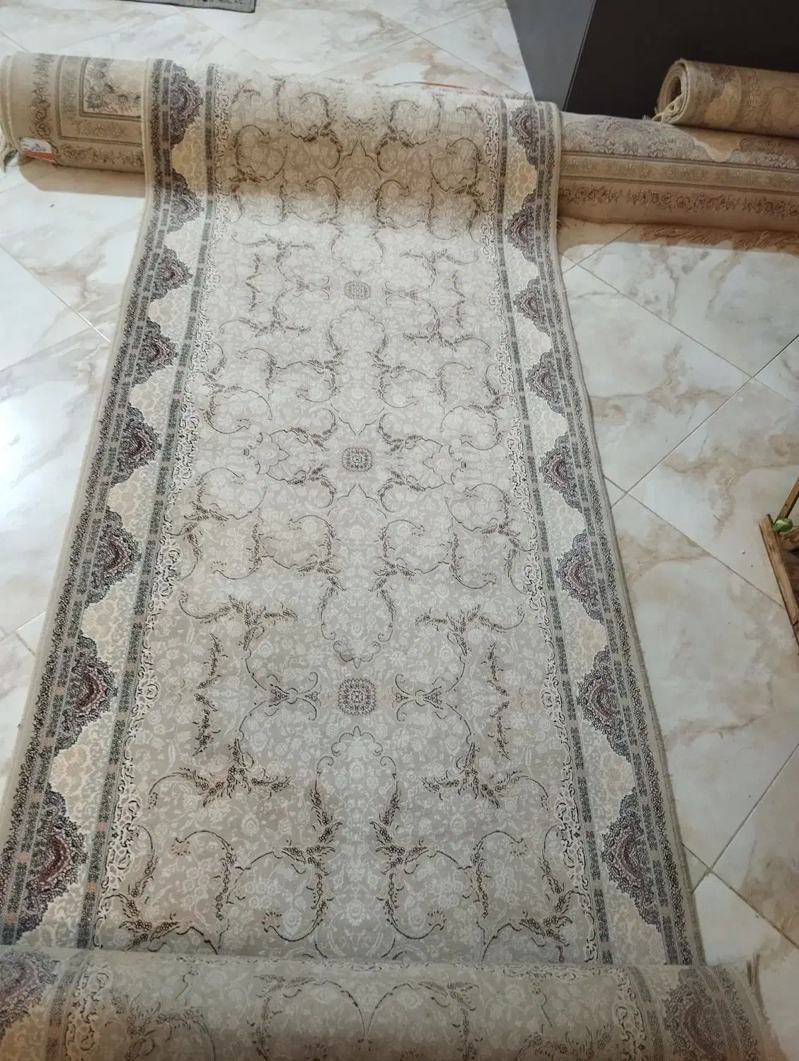 فرش ماشینی|فرش|صدرا-فارس, فاز ۲|دیوار