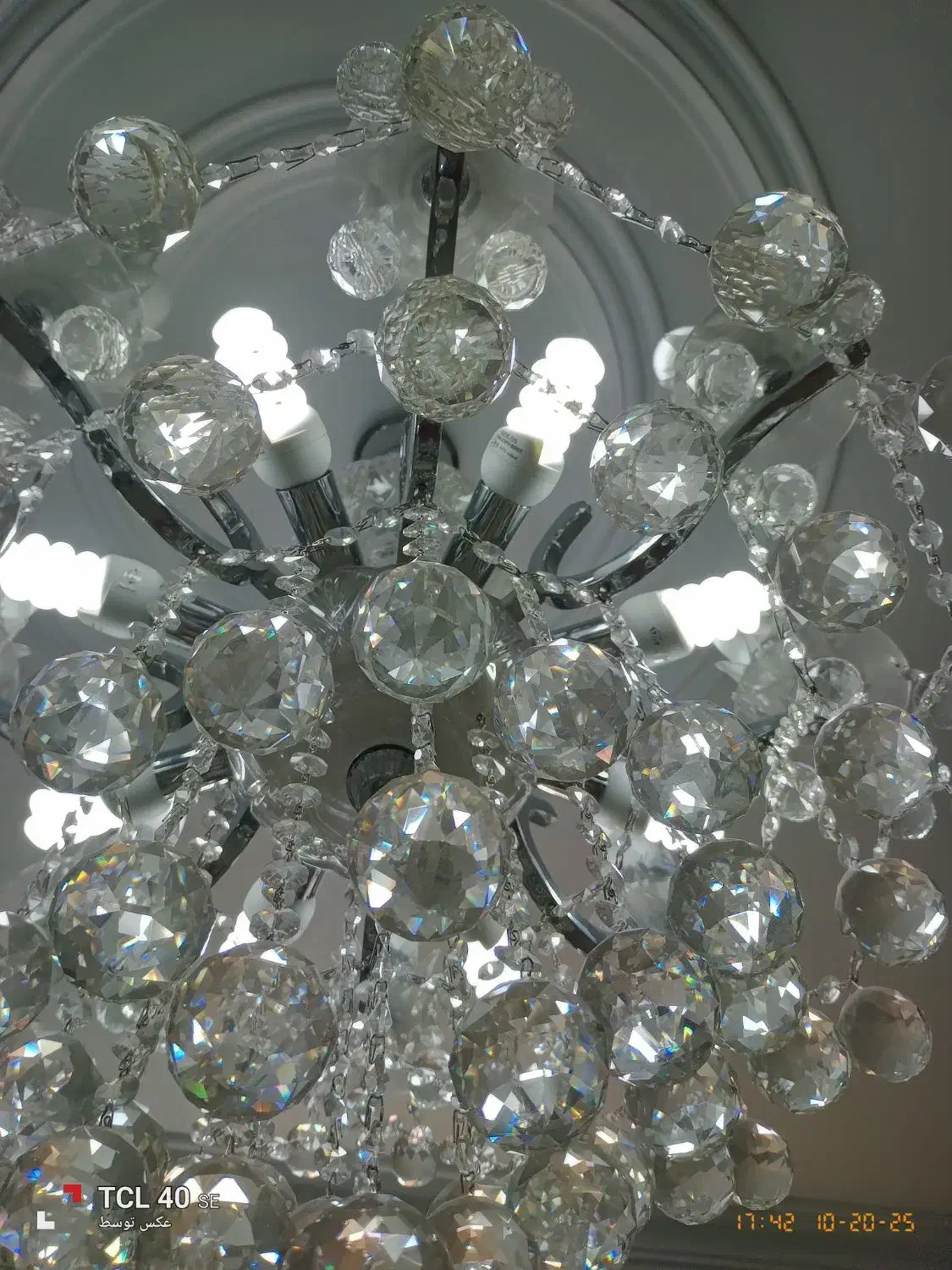 لوستر نقره ای کریستالی جنس برنجی تک|لوستر و چراغ آویز|دماوند, گیلاوند|دیوار