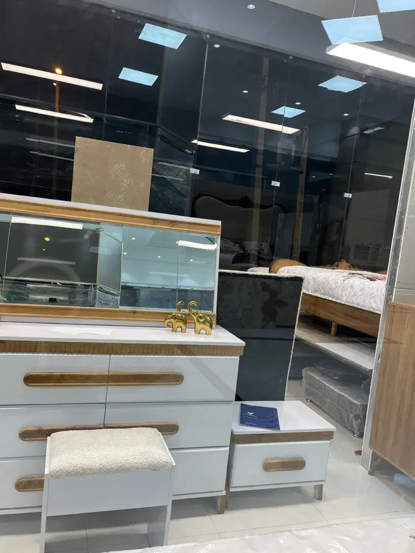 سرویس خواب وکالای خواب مونرست|تخت و سرویس خواب|صدرا-فارس, فاز ۱|دیوار