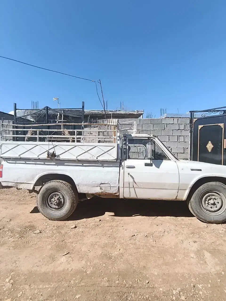 نیسان ۷۷ تناژ۳۸۰۰|خودرو کلاسیک|یاسوج, |دیوار