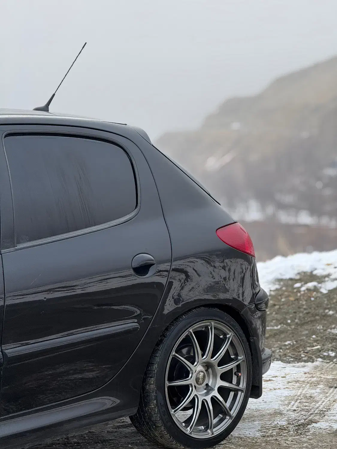 ۲۰۶ مشکی تیپ ۵ لوازمی|خودرو سواری و وانت|کرج, شهرک فهمیده|دیوار