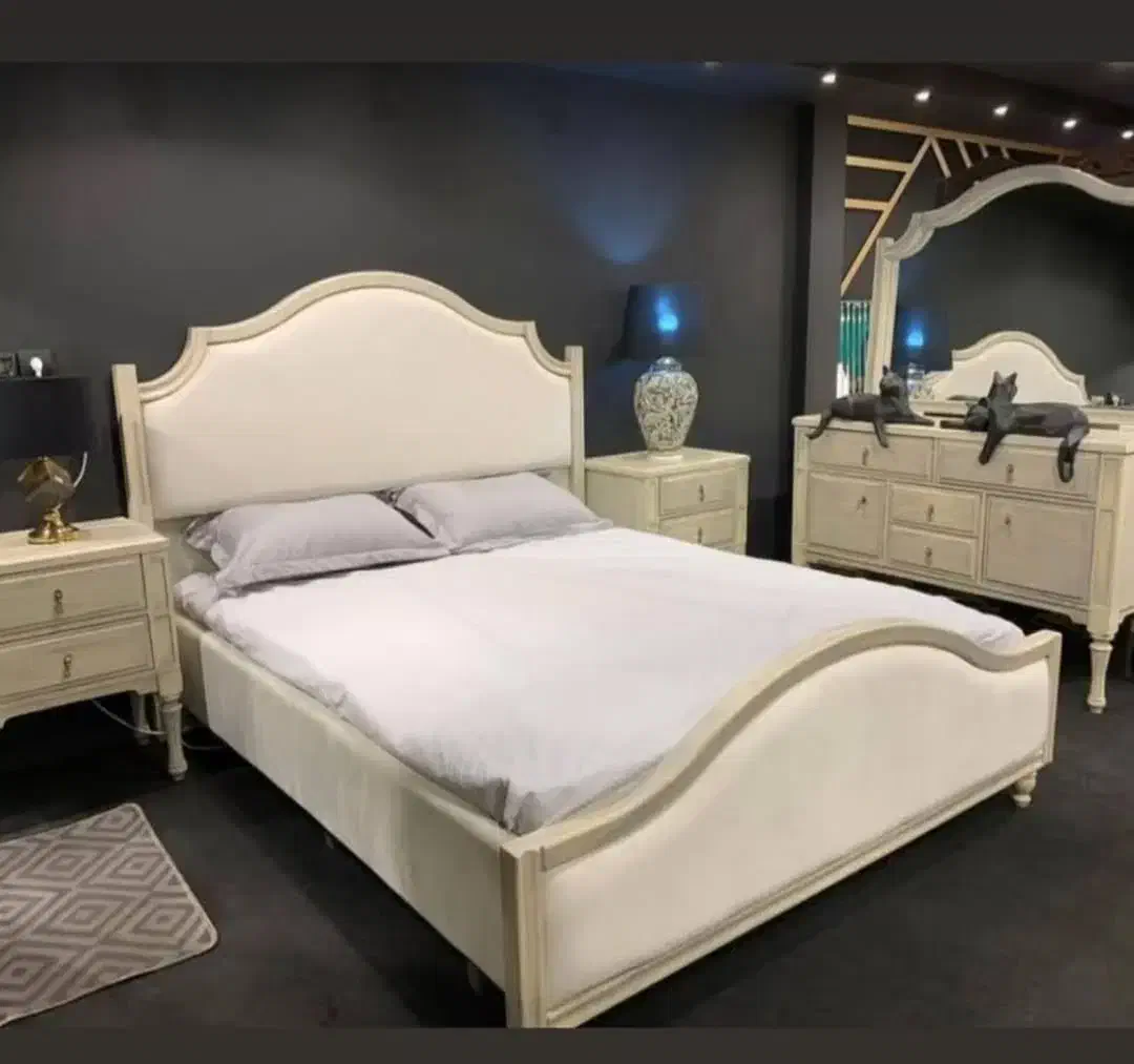 آرامشی که شایستهاش هستید، باسرویس خوابهای لوکس|تخت و سرویس خواب|ملایر, |دیوار